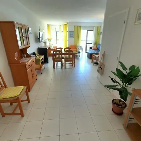 Algarve T1 W Balcony And Sea View In