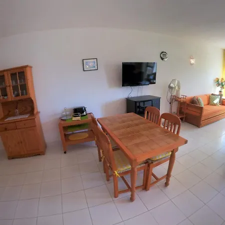Algarve T1 W Balcony And Sea View In アパート アルマカオ・デ・ペラ